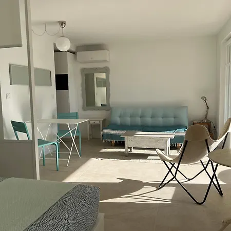 Les Palmiers A St Clair Apartment Le Lavandou